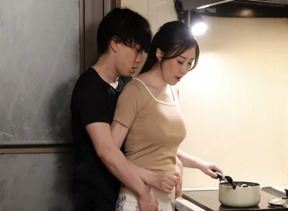 Mẹ kế kích thích con chồng